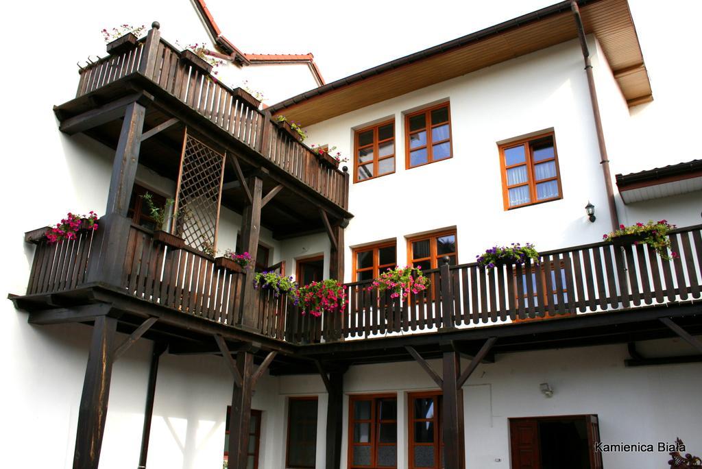 Kamienica Biala Hotel คาชิเมียร์ซ ดอลนี ภายนอก รูปภาพ