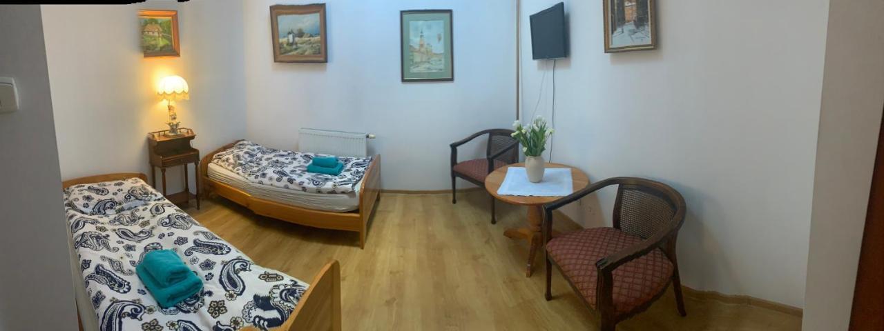 Kamienica Biala Hotel คาชิเมียร์ซ ดอลนี ภายนอก รูปภาพ
