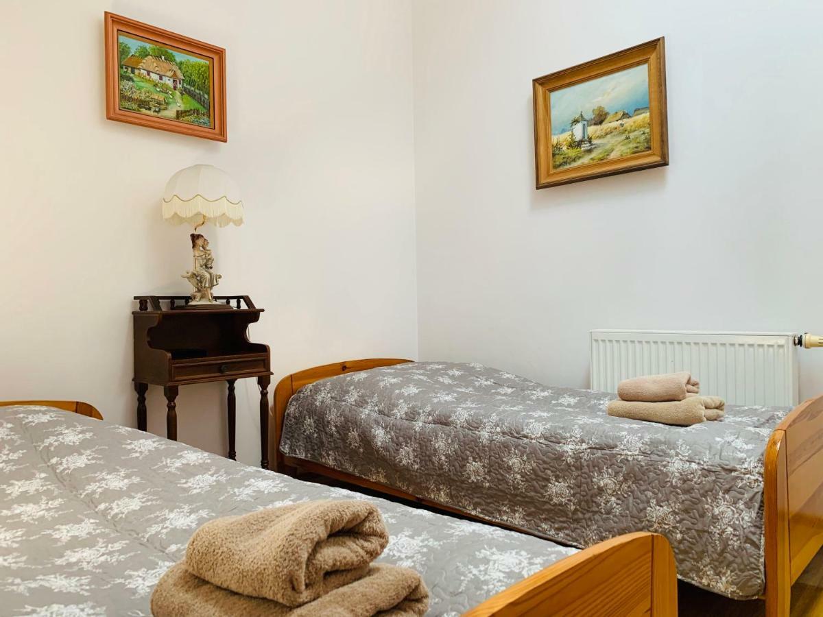 Kamienica Biala Hotel คาชิเมียร์ซ ดอลนี ภายนอก รูปภาพ